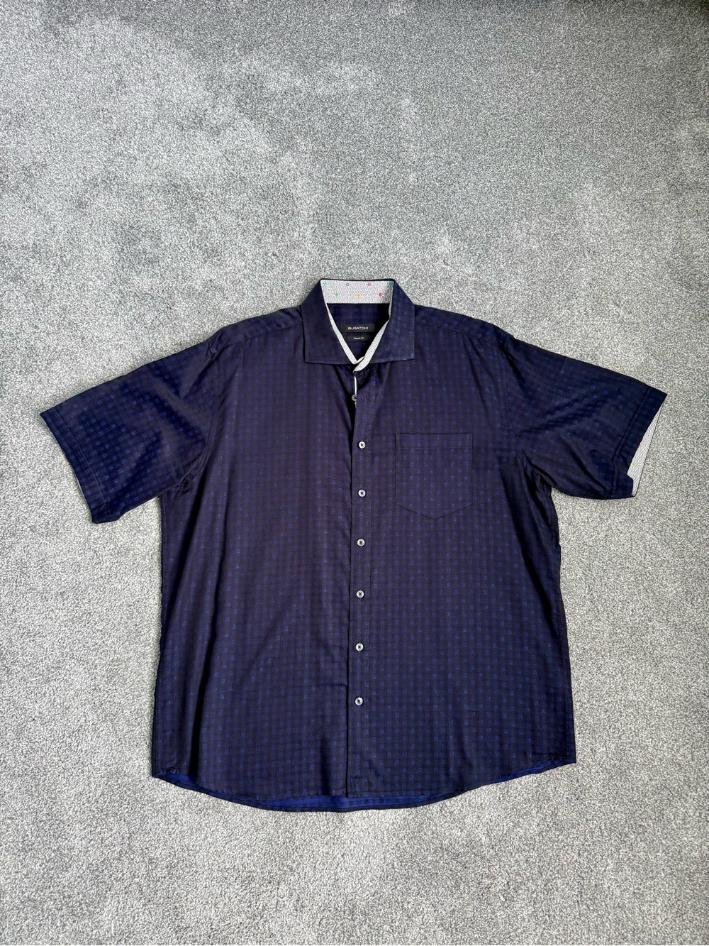 BugattchiClassic Fit Men's Short Sleeve Button-Up Shirt - Black & Navy checkered
